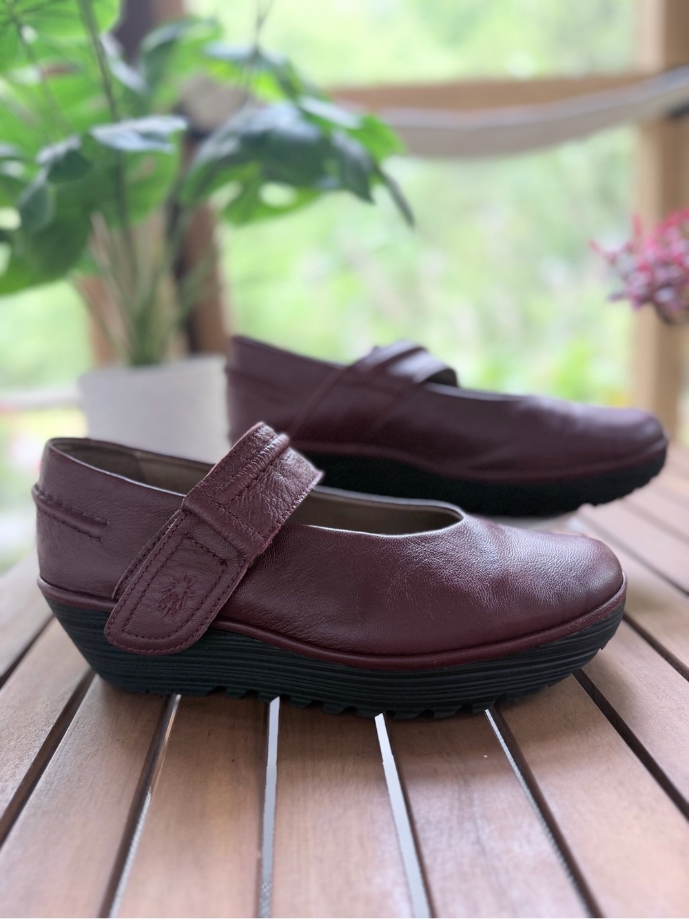 Fly London Yasi Wine Burgundy Leather Mary Jane Wedge Sz 10